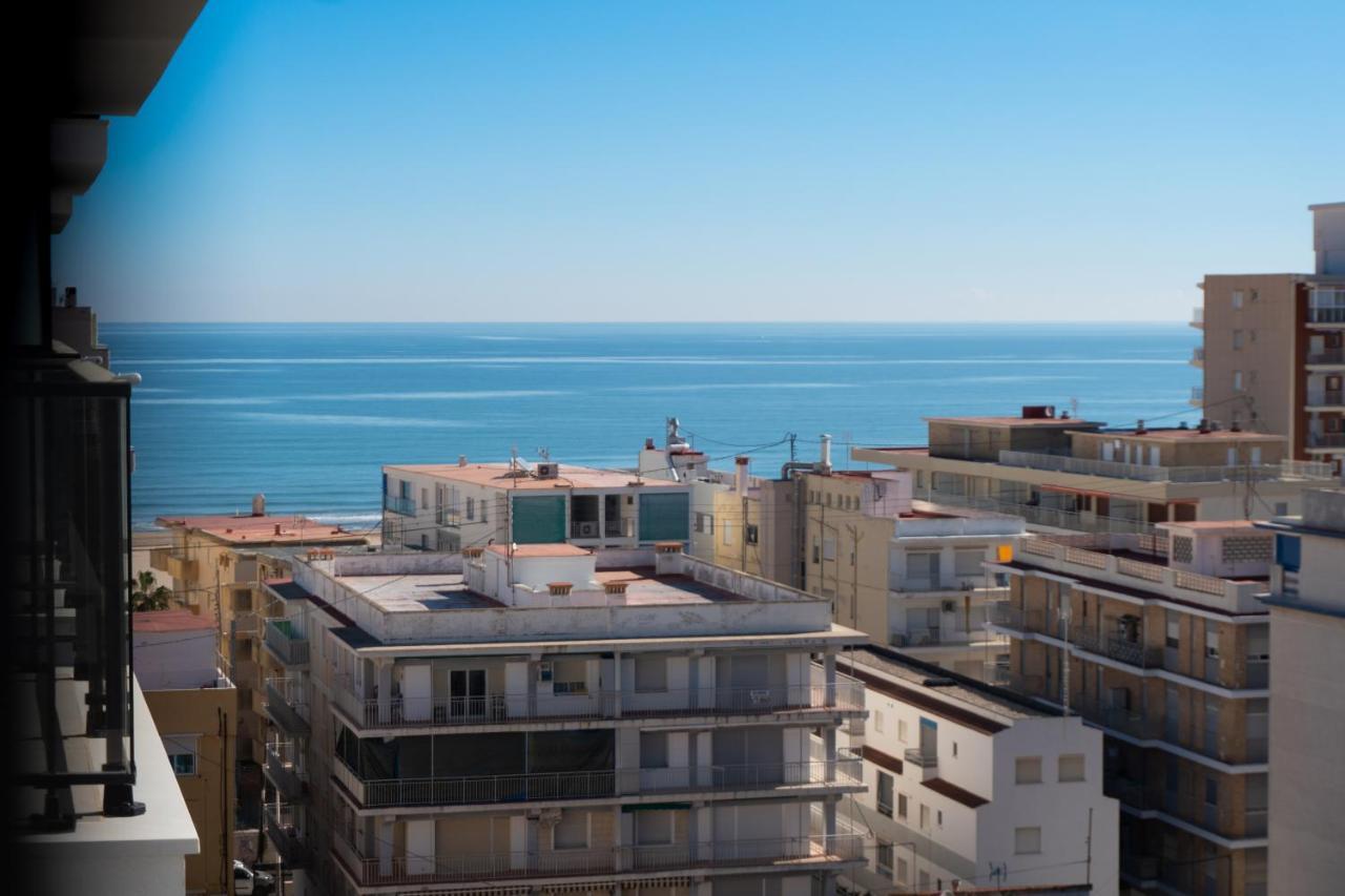 Apartamento nuevo junto al mar con plaza de garaje!! Playa de Gandía Exterior foto