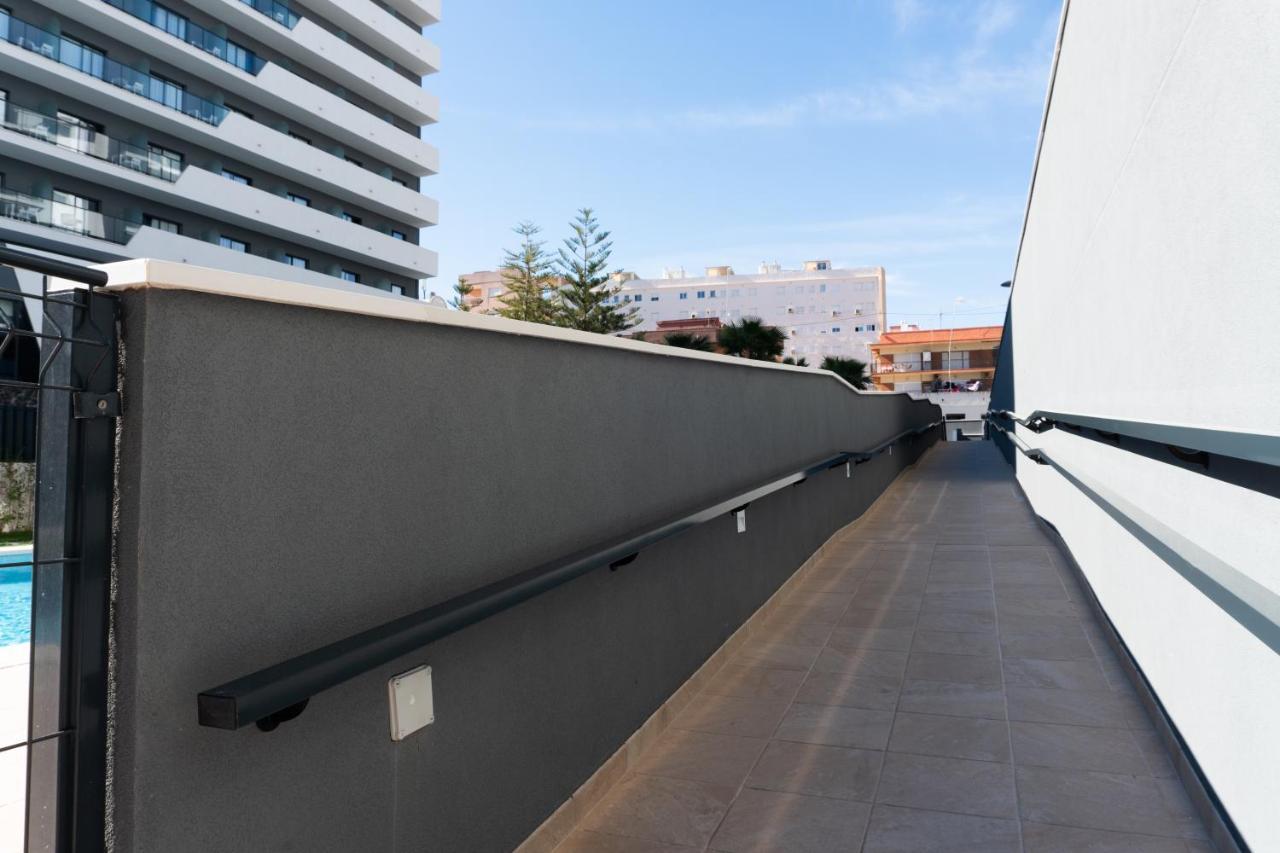 Apartamento nuevo junto al mar con plaza de garaje!! Playa de Gandía Exterior foto